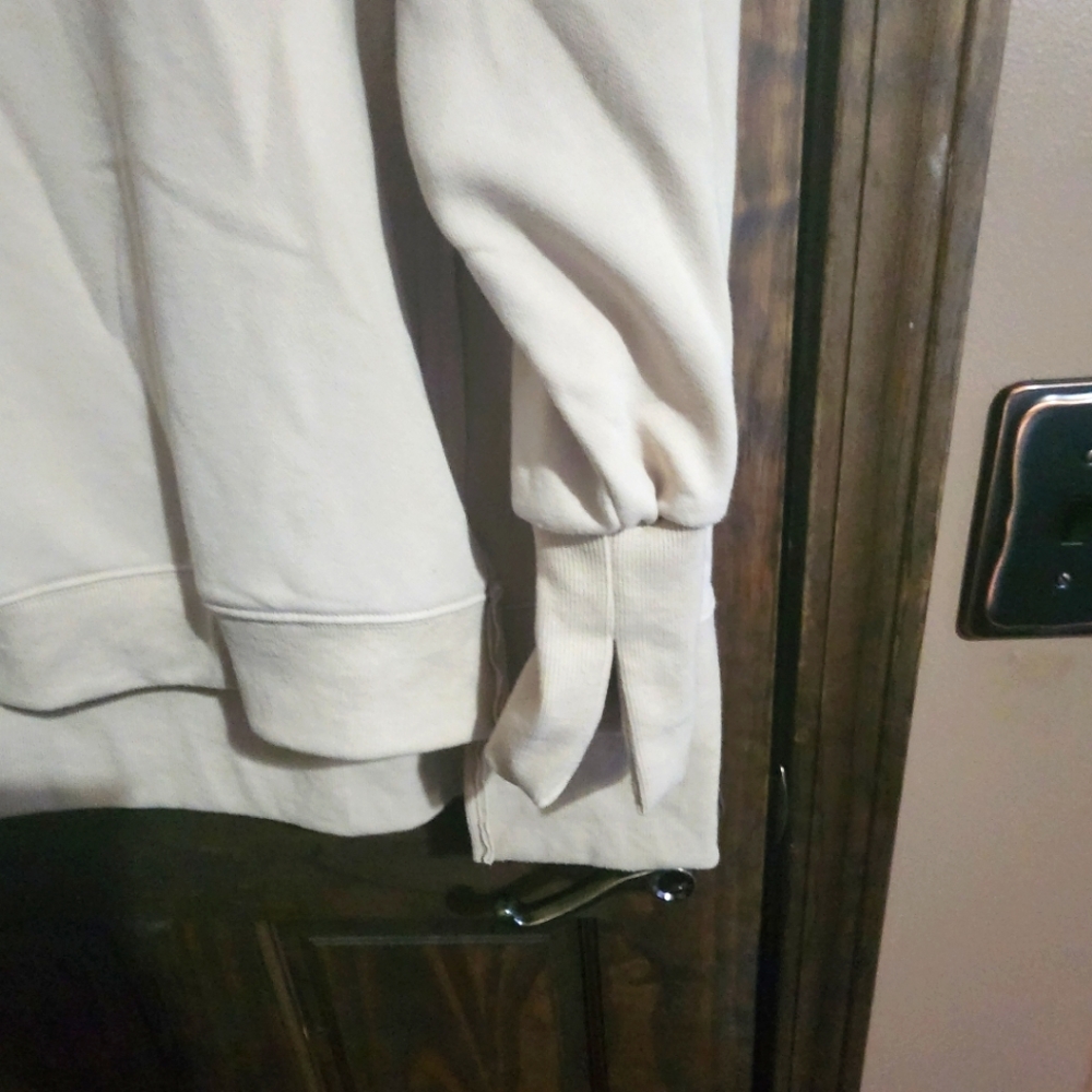 Oversized Free people inspired sweatshirt. Size Xl